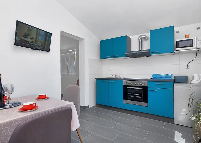 Family Leona Διαμέρισμα *