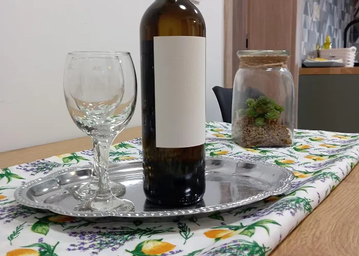 Family Leona * Makarská