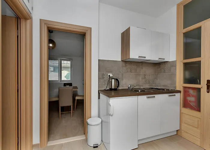 Apartmán Family Leona *